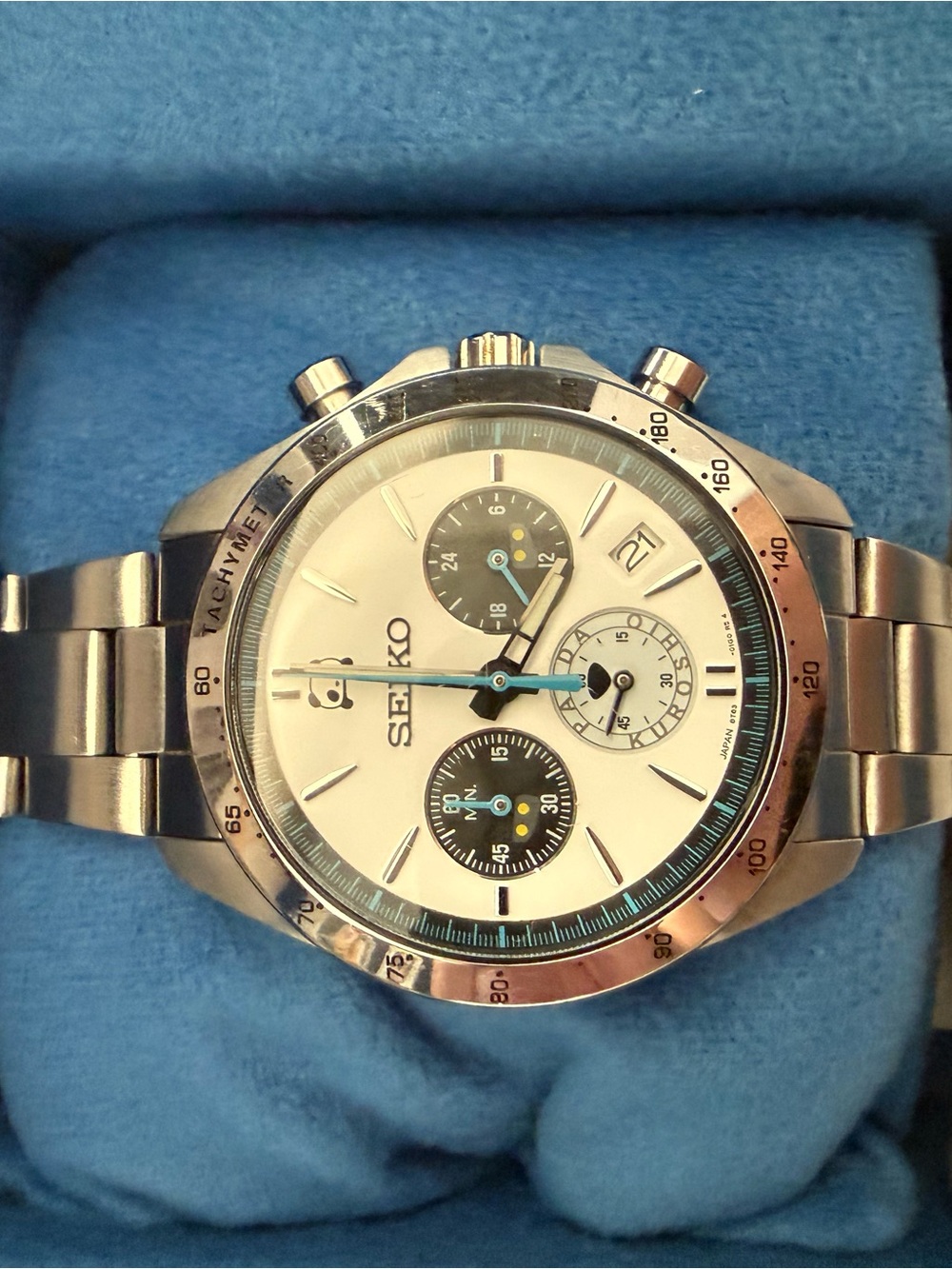 Seiko x JR 287 Series Kuroshio 5th Anniversary chronograph - Picture 2 of 5
